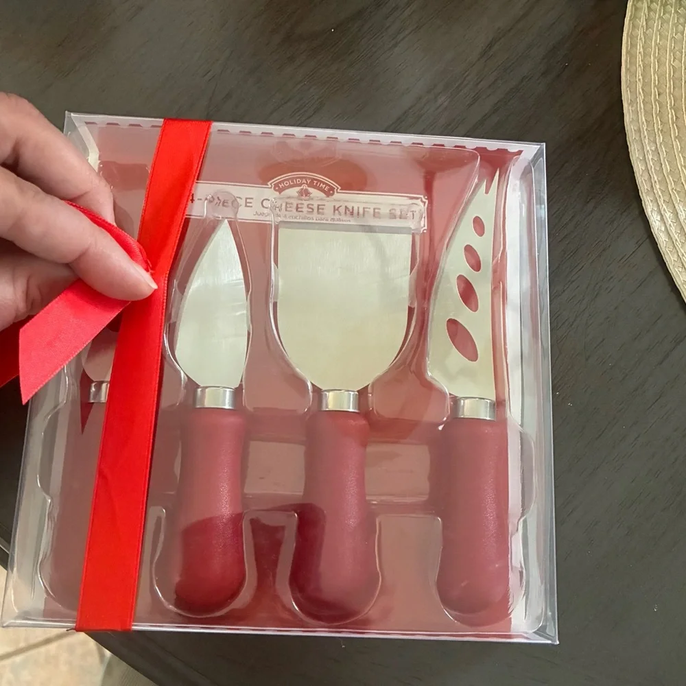 Holiday Time Red 4-Piece Cheese Knife Set